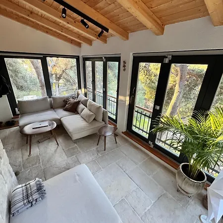 Pine Haven Retreat
