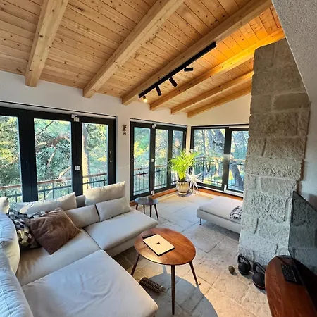 Pine Haven Retreat Holiday home