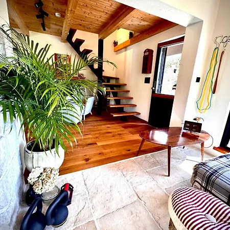 Pine Haven Retreat *