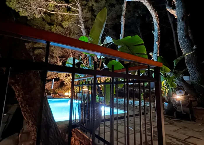 度假居 Pine Haven Retreat