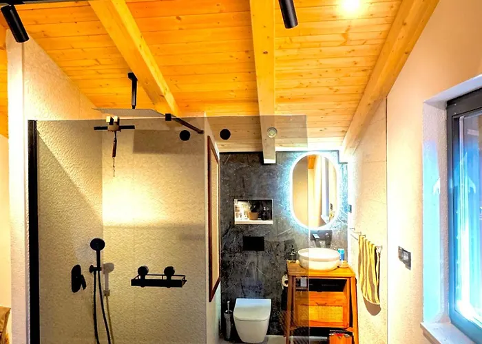 度假居 Pine Haven Retreat